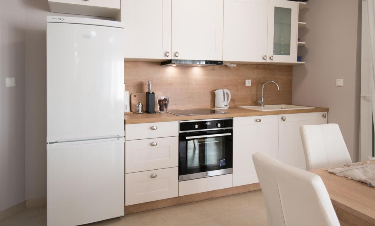 Brand New Aparment With Sea View & Swimming Pool At Ciovo - Villa Fiorentini Trogir Exterior foto